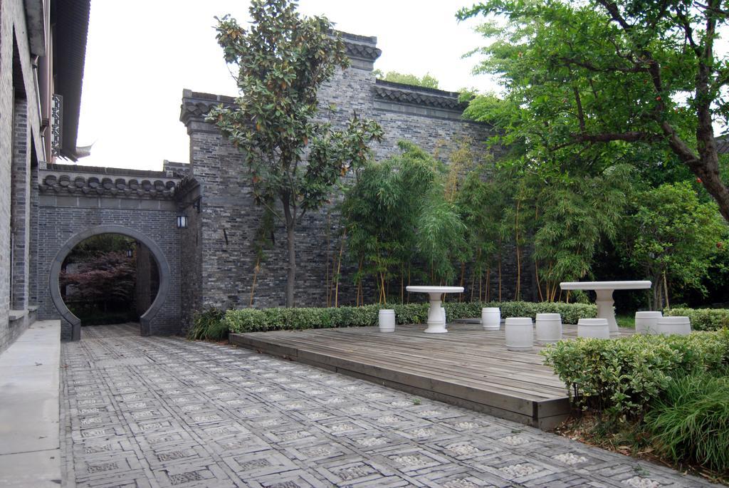 Yangzhou Centre And Residence Bagian luar foto